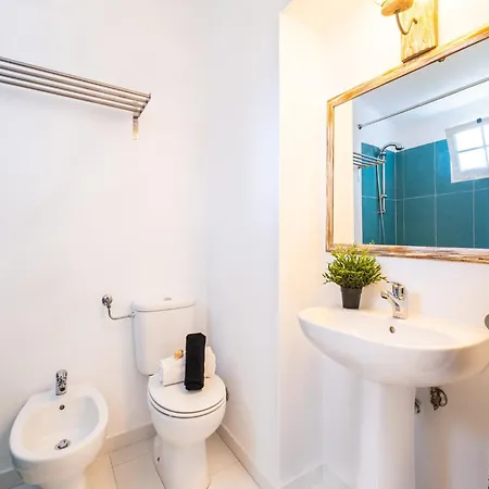 Vila Villa In Albufeira Near Sandy Beaches *